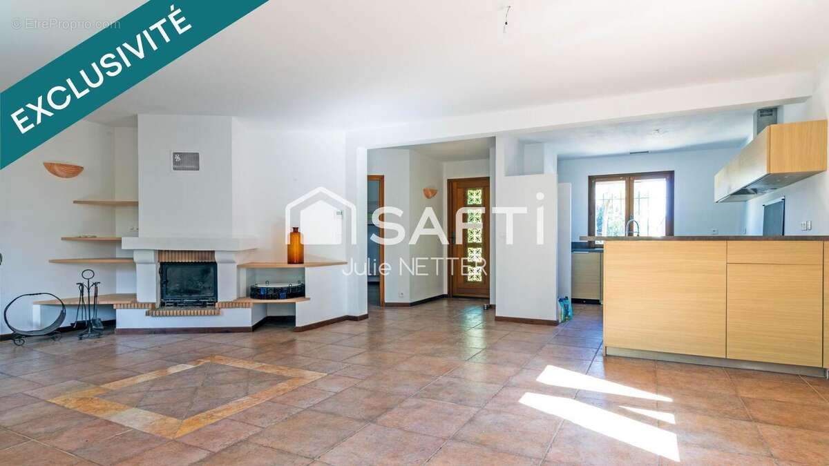 Photo 5 - Maison à ROQUEBRUNE-SUR-ARGENS