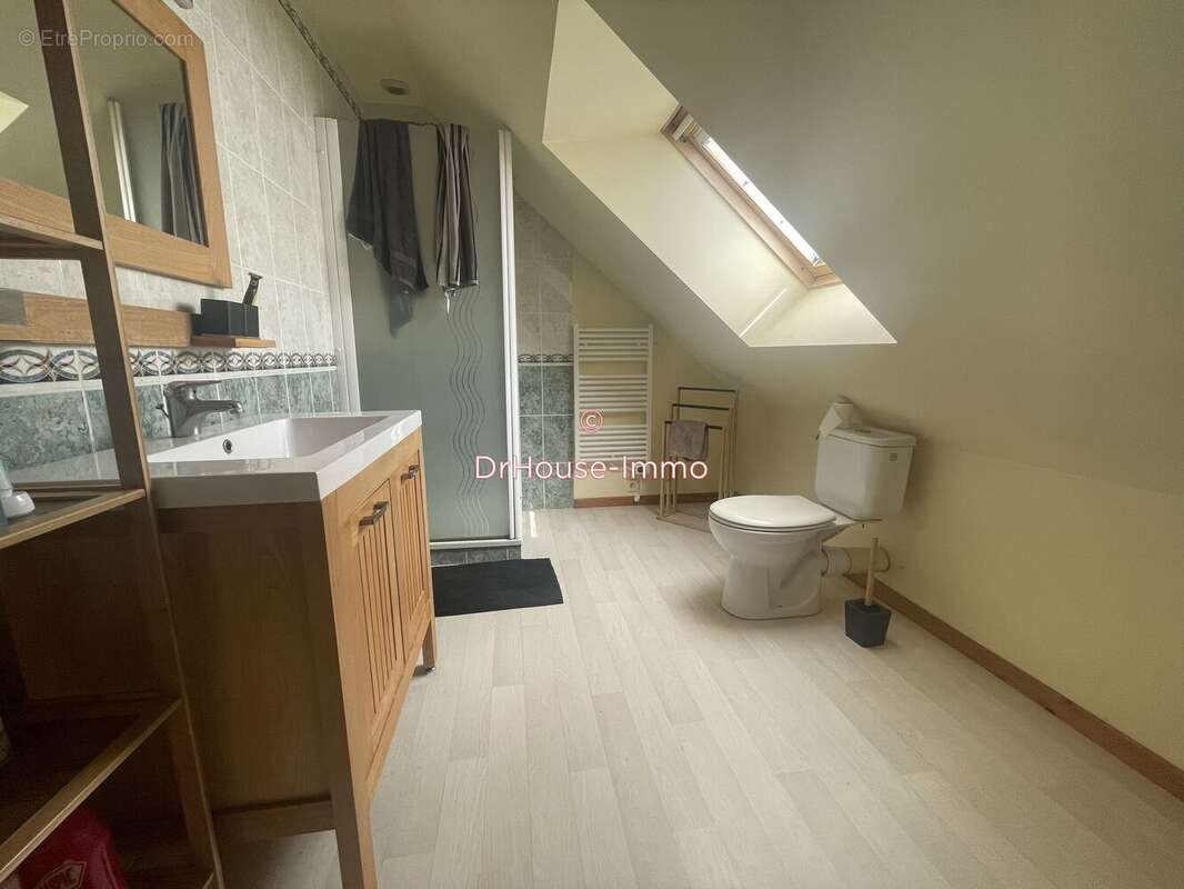 Maison à PONTVALLAIN