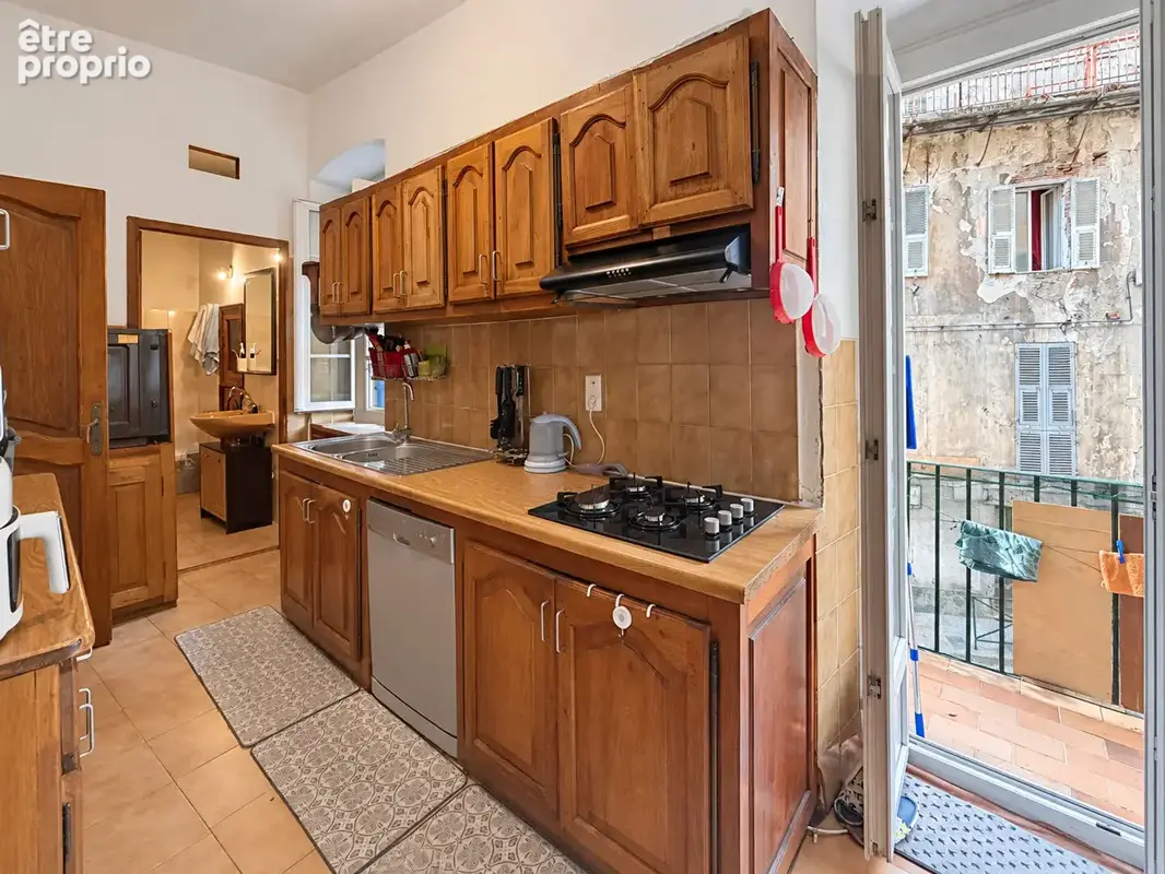 Appartement 84m² à bastia - photo 4