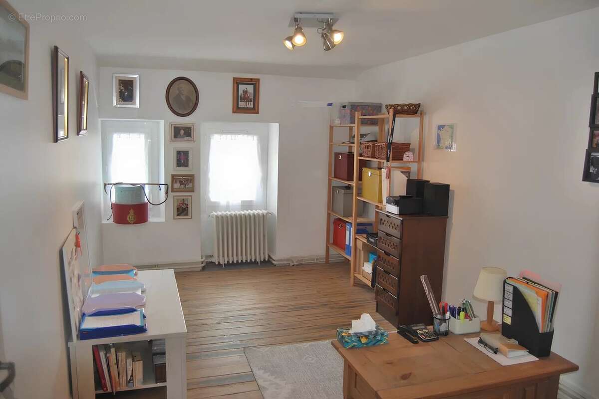 Maison à LATHUS-SAINT-REMY