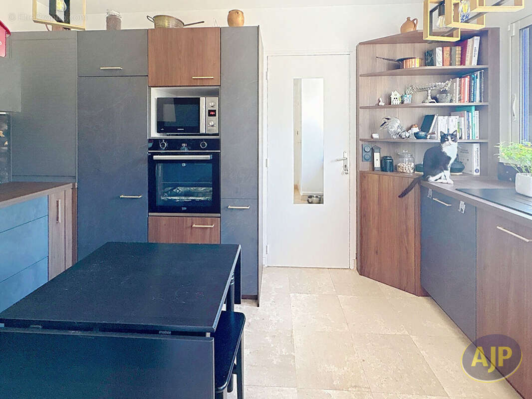 Maison à LE POULIGUEN