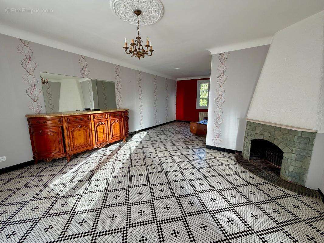 Maison à pied du centre de Sainte-Alvère - photo 6