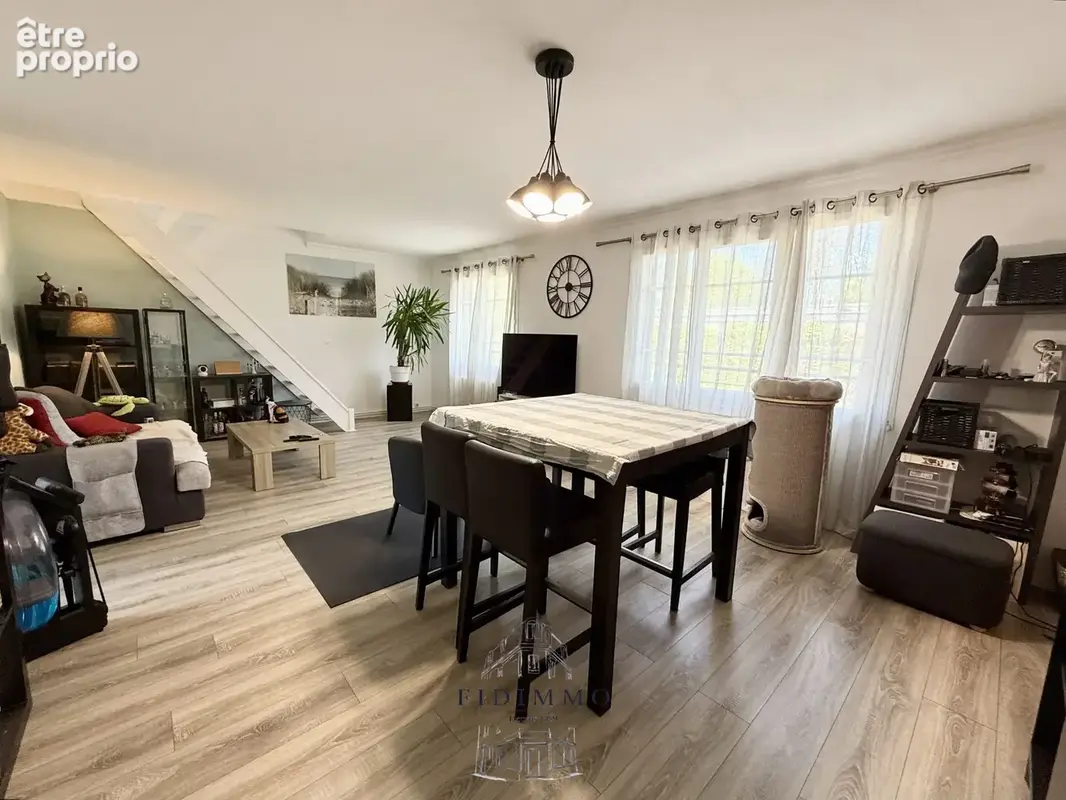 4368 - Duplex lumineux en centre-ville - photo 3