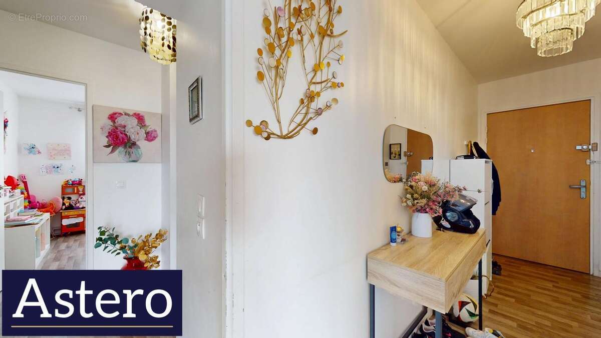 Appartement à COLOMBES