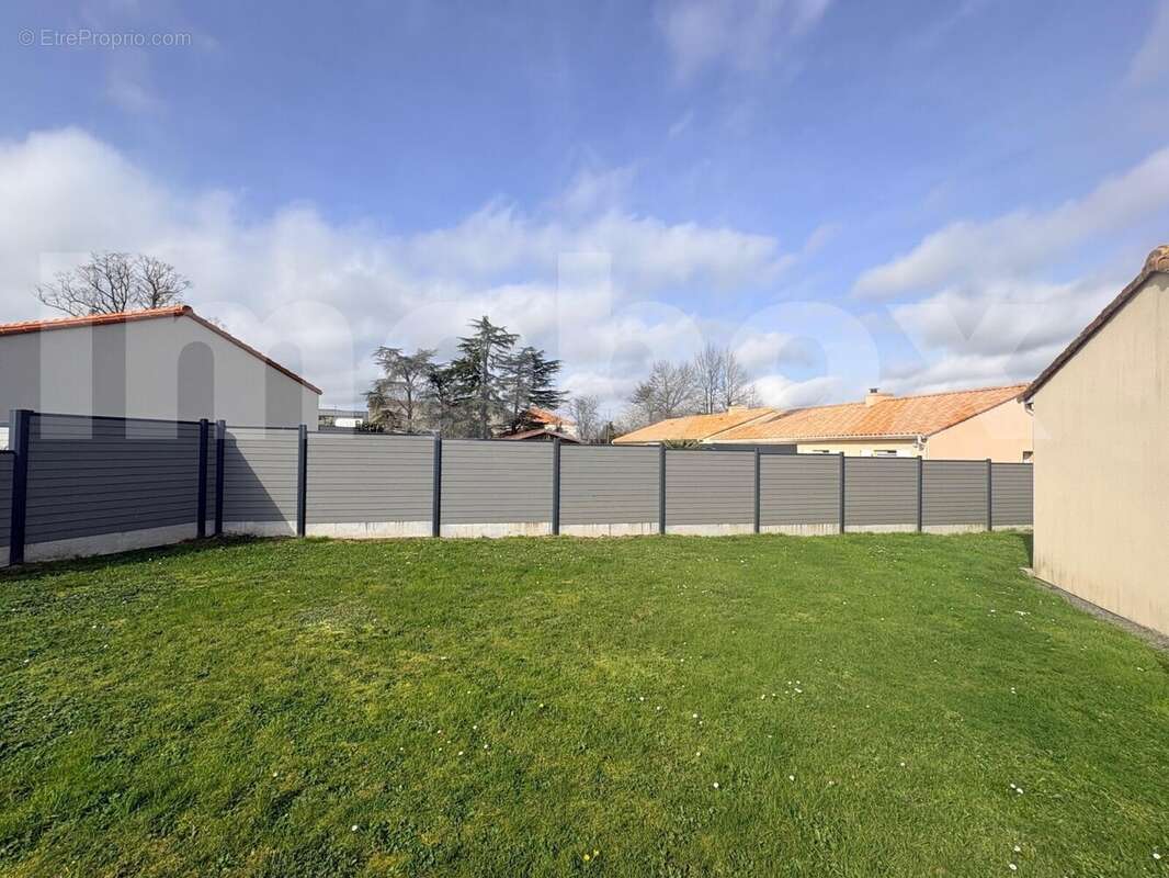 IMG_5688 - Maison à SAINT-LAURENT-DES-AUTELS