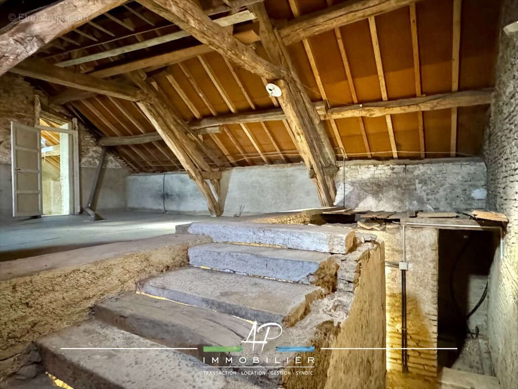 Maison à FRANCHEVILLE