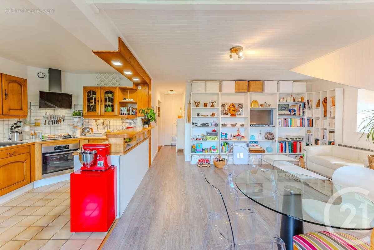 Appartement à SAINT-PAUL-EN-CHABLAIS