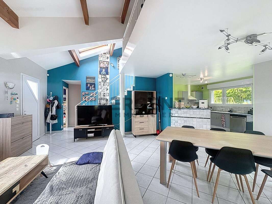 Maison à LA FRANCHEVILLE