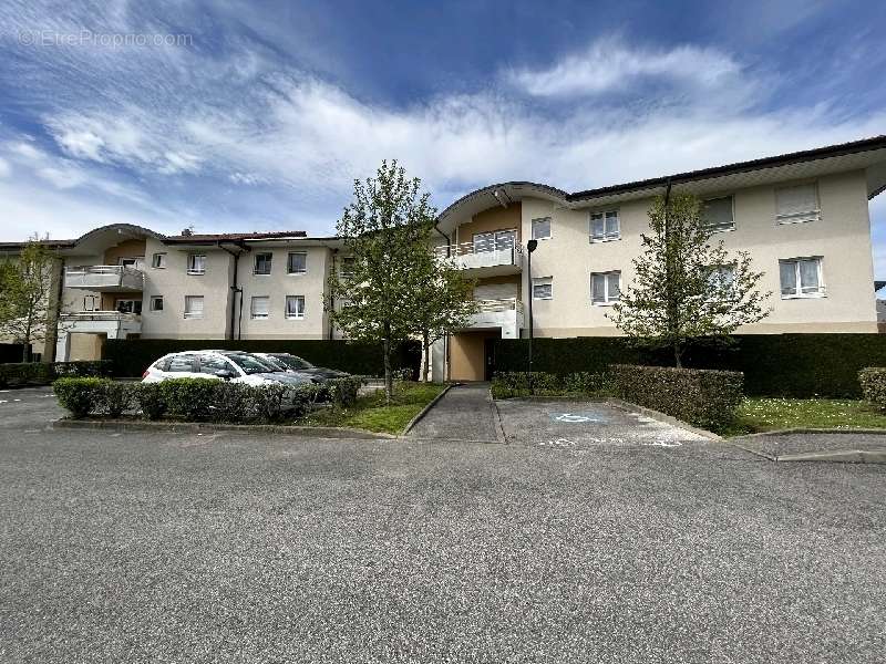 Appartement à REIGNIER