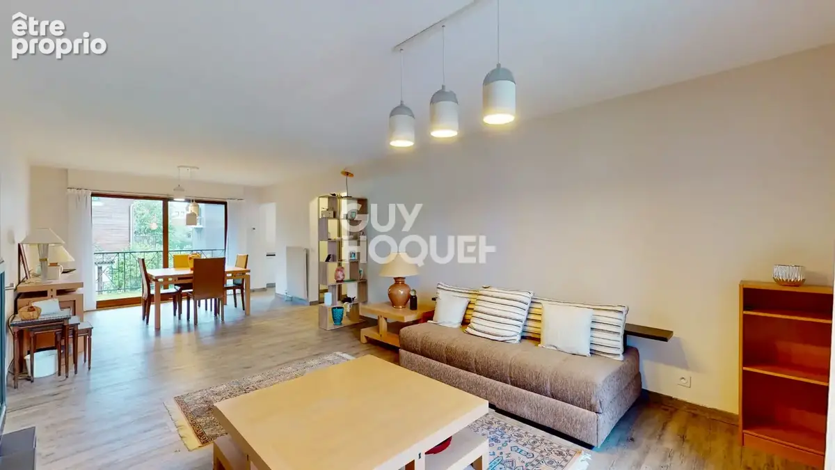T3 de 74 m², Ancien T4, Deux balcons, Cave - photo 3
