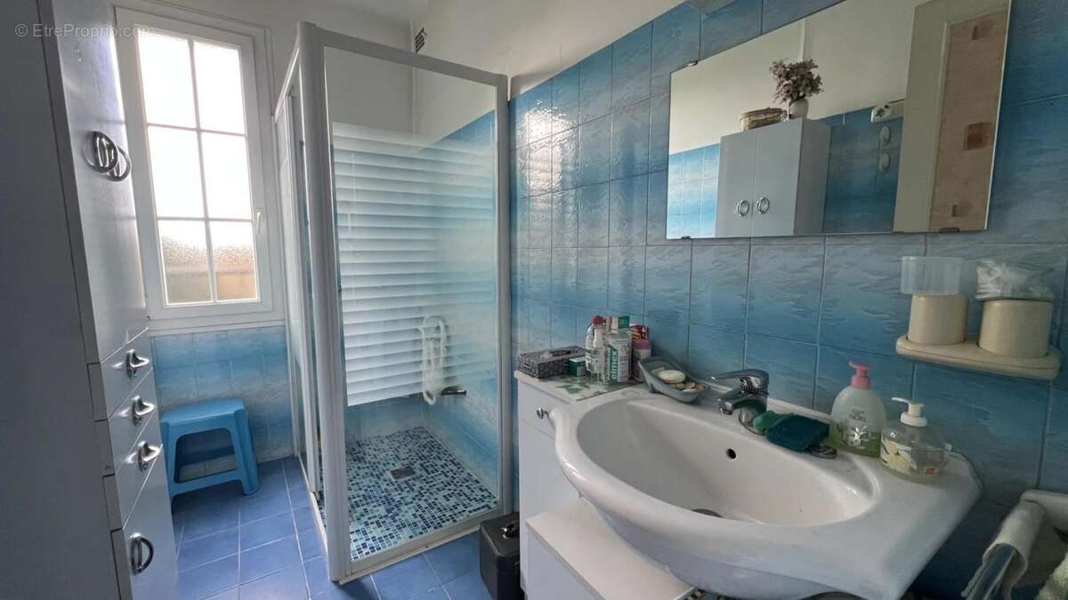 Maison à LES CLAYES-SOUS-BOIS