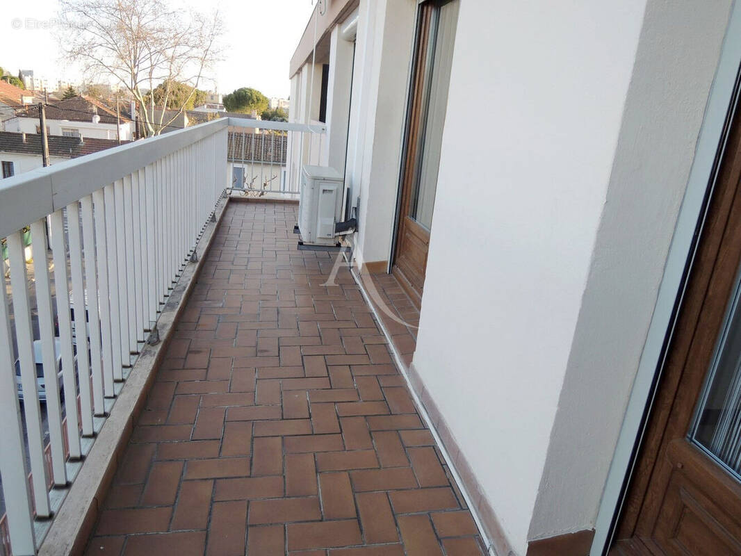 Appartement à NIMES