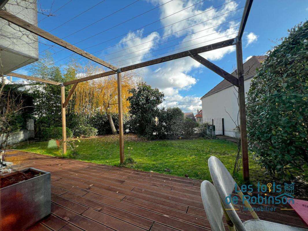 Maison à LE PLESSIS-ROBINSON