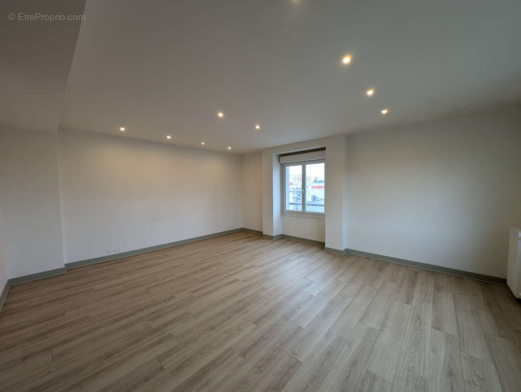 Appartement à LUBERSAC