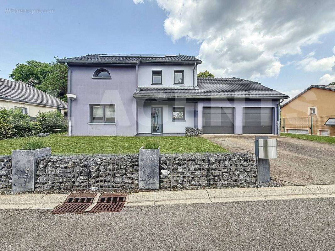 maas_00019 - Maison à REHON