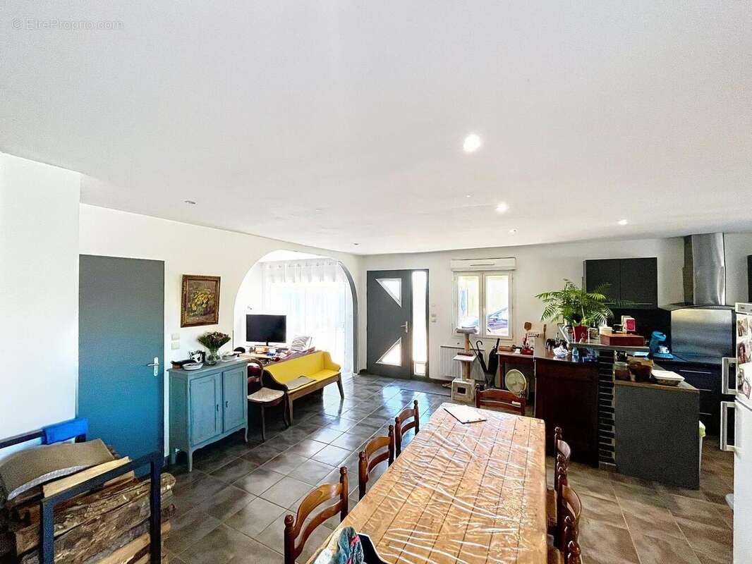 Photo 6 - Maison à PEYZIEUX-SUR-SAONE