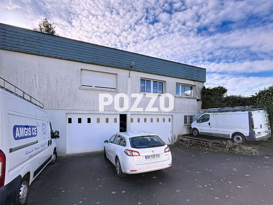 Maison à LES LOGES-MARCHIS