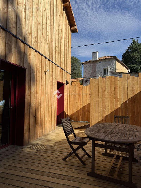 Maison 117 m² à Poitiers  - photo 4