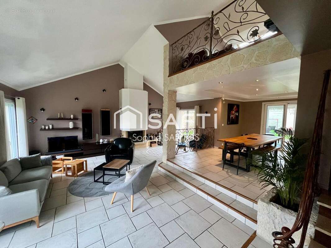 Photo 3 - Maison à NEUILLY-PLAISANCE
