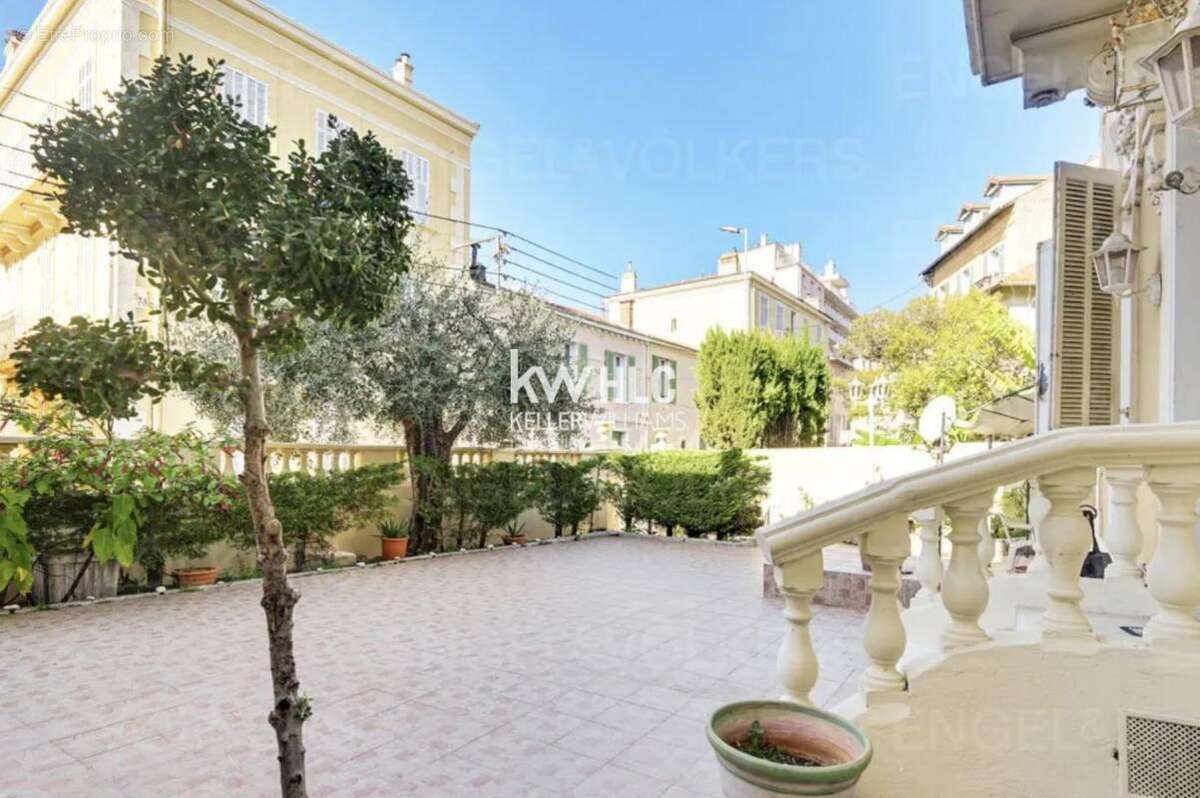 Maison à CANNES