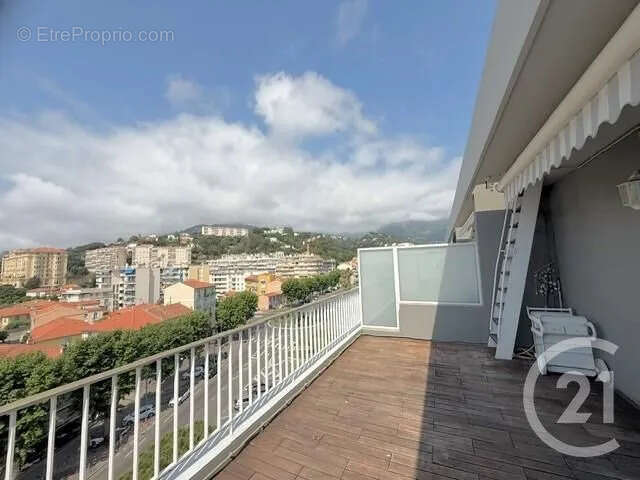 Appartement à MENTON