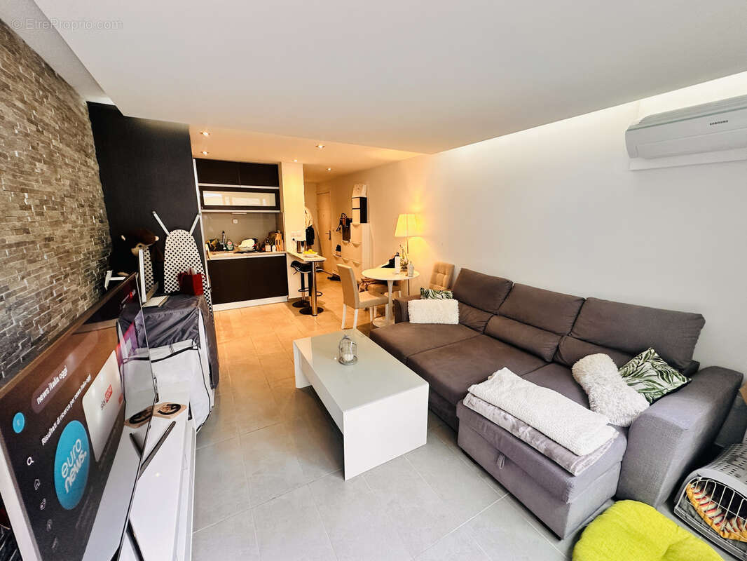 Appartement à ROQUEBRUNE-CAP-MARTIN