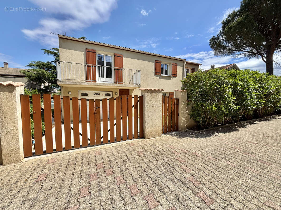 Maison à BOURG-LES-VALENCE