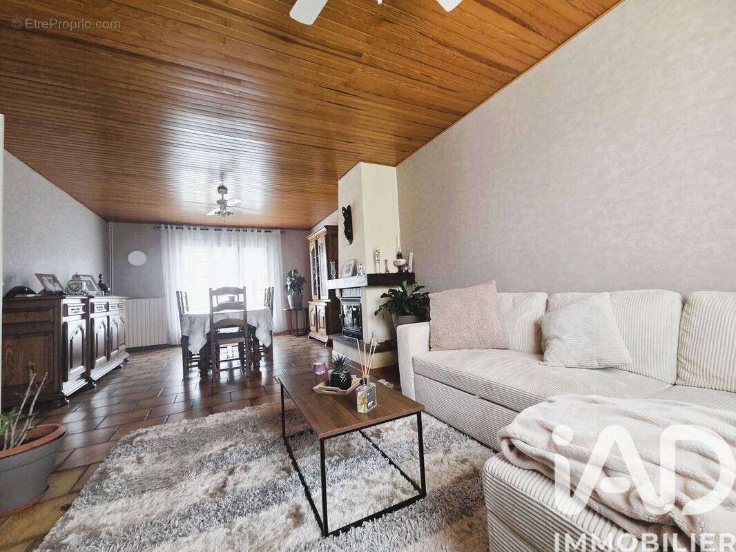 Photo 1 - Maison à BROU