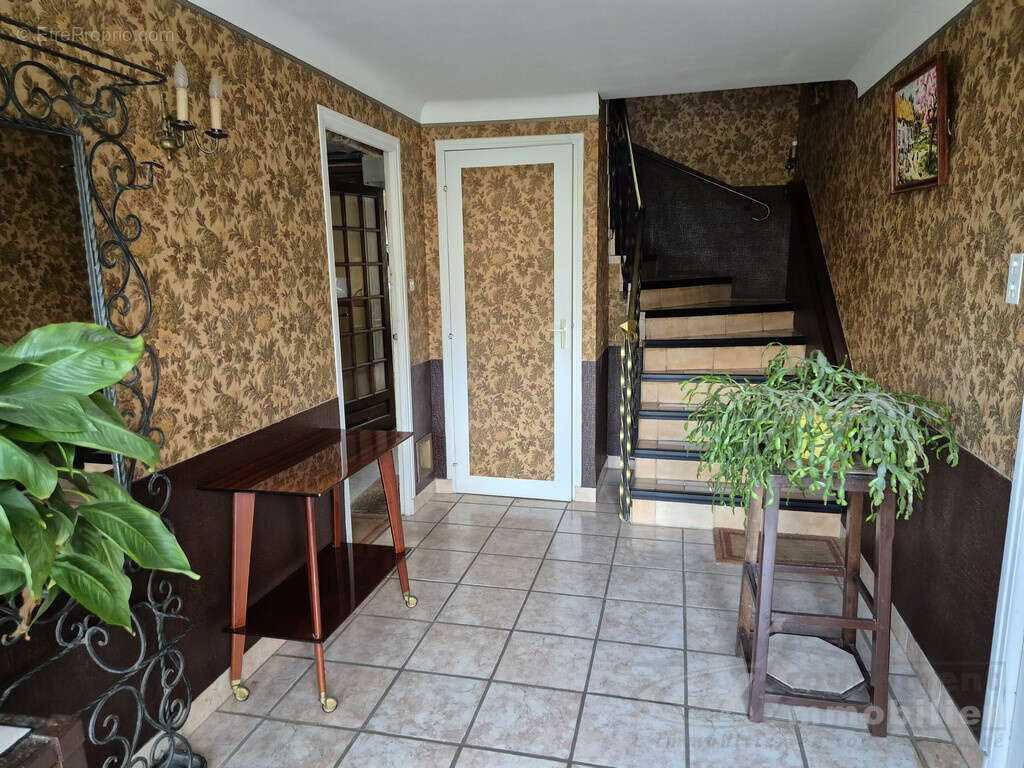 Maison à MANSAC