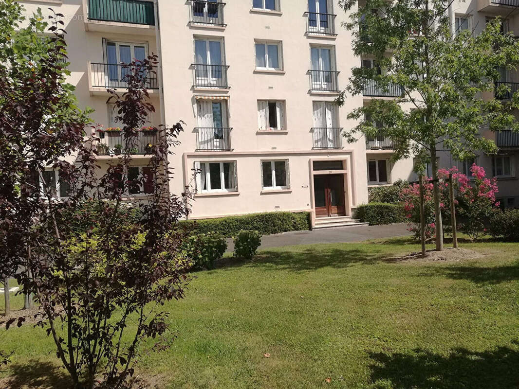 Appartement à CHATENAY-MALABRY