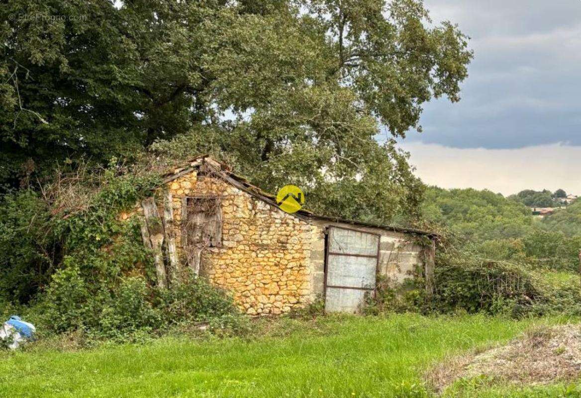 Maison à VEYRINES-DE-VERGT