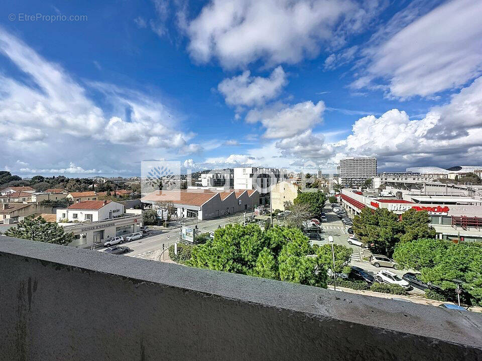 Appartement à MARSEILLE-8E