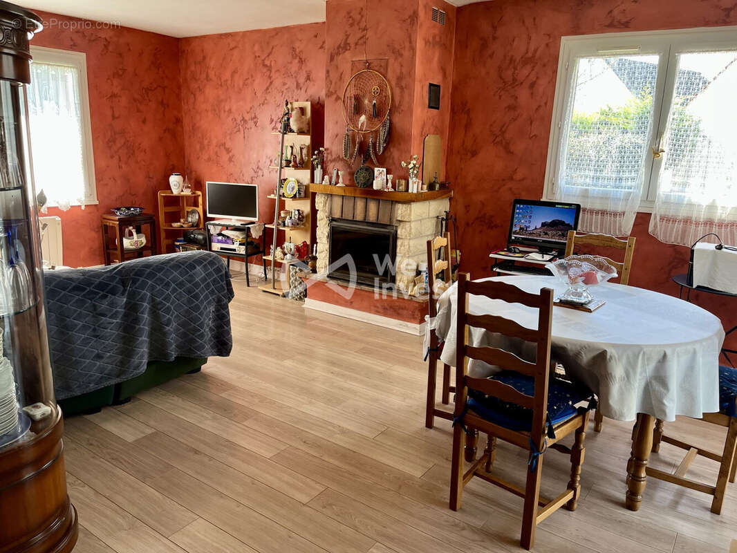 Maison à ORLY-SUR-MORIN