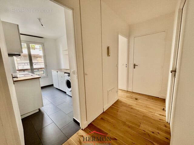 Appartement à ASNIERES-SUR-SEINE
