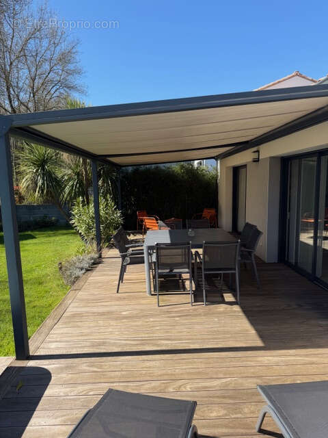 Maison à LE CELLIER