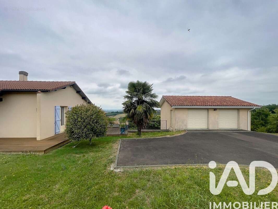 Maison 73 m² à Viella  - photo 8
