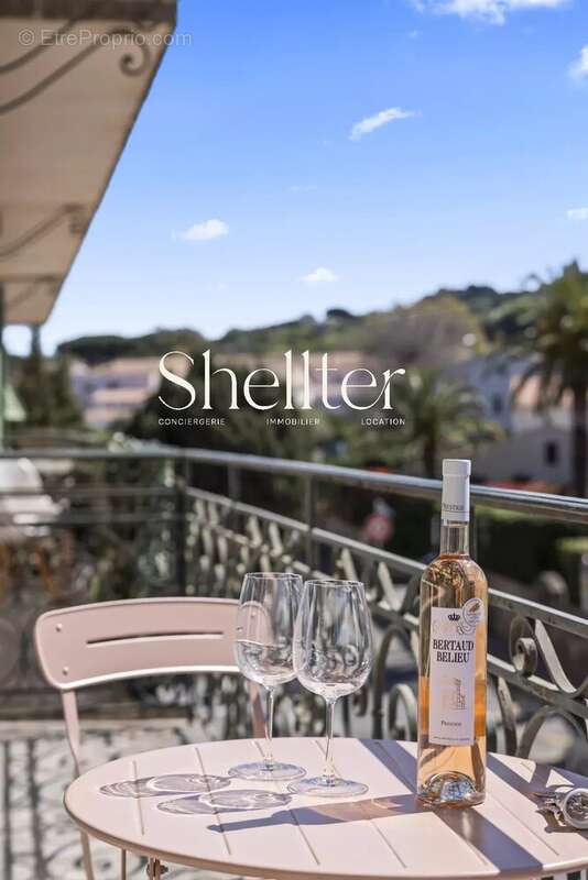 Appartement rénové au cœur de Saint-Tropez - photo 15