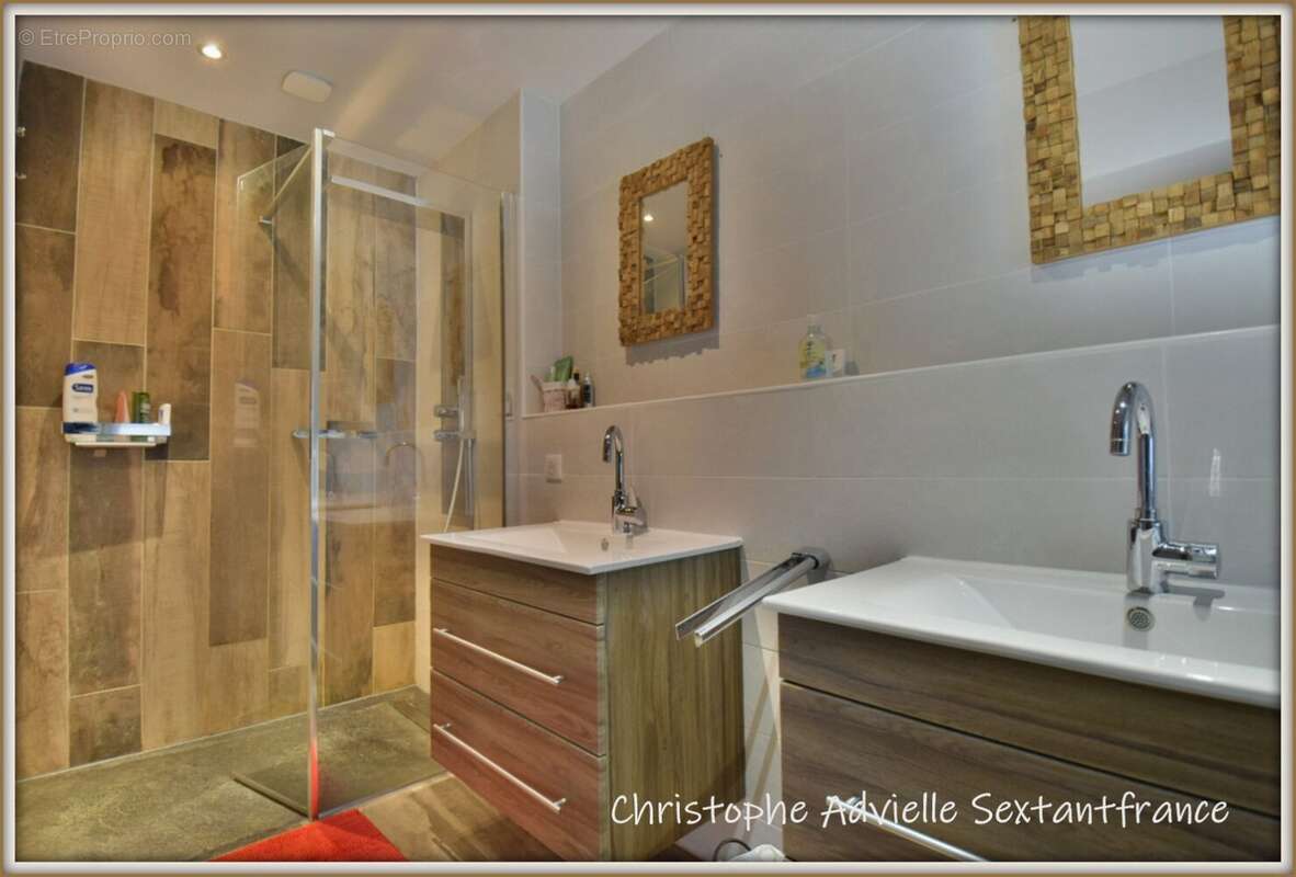 Domaine avec maison d'habitation et piscine, fonds de commerce pension féline et canine, stabulation sur 4 Ha - photo 6