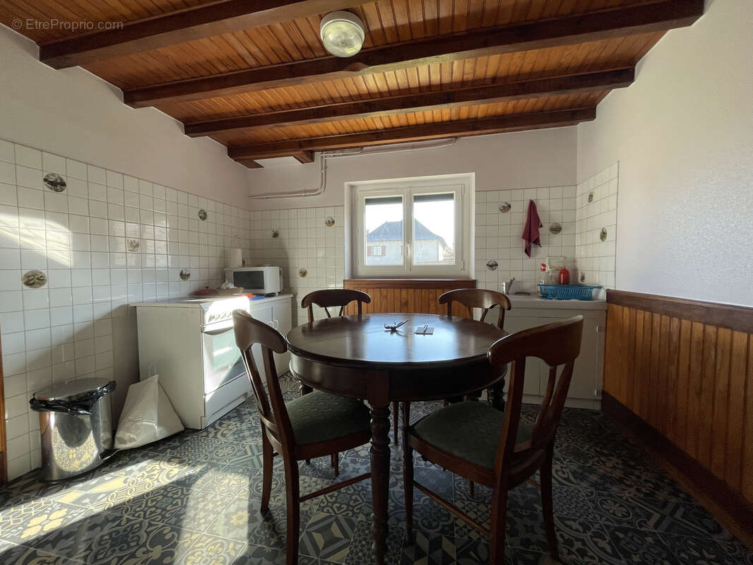 Maison à SAINT-AULAIRE