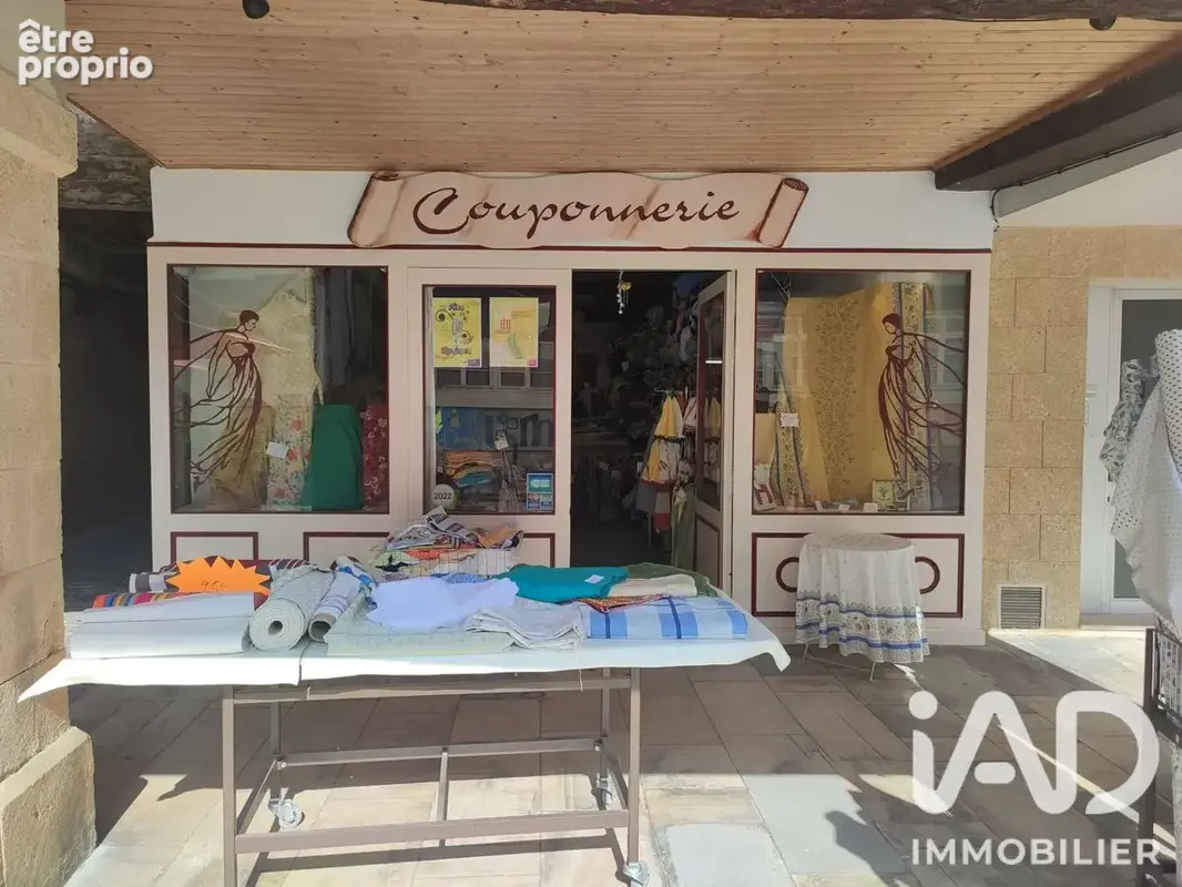 Photo 1 - Commerce à CAVAILLON