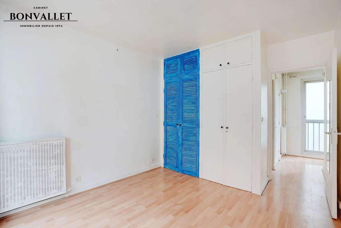 Appartement à PARIS-15E