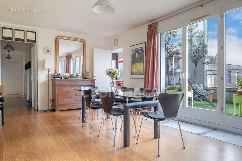Appartement à PARIS-13E