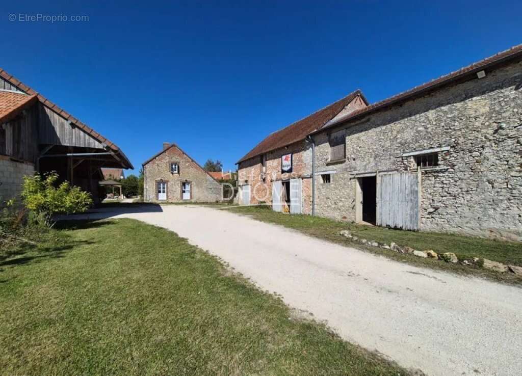 Maison à BANNOST-VILLEGAGNON