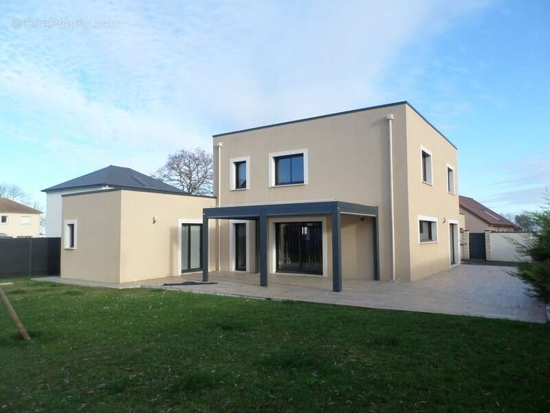 Maison à SAINT-MANVIEU-NORREY