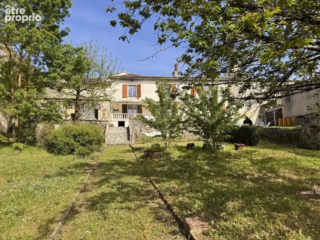 Ensemble de caractère en pierre  fort potentiel  roullet-saint-estèphe - photo 3