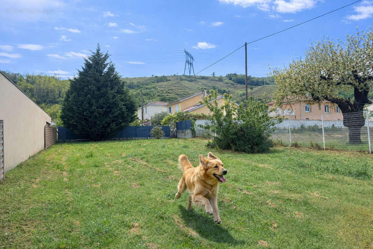 Maison à LIMONY