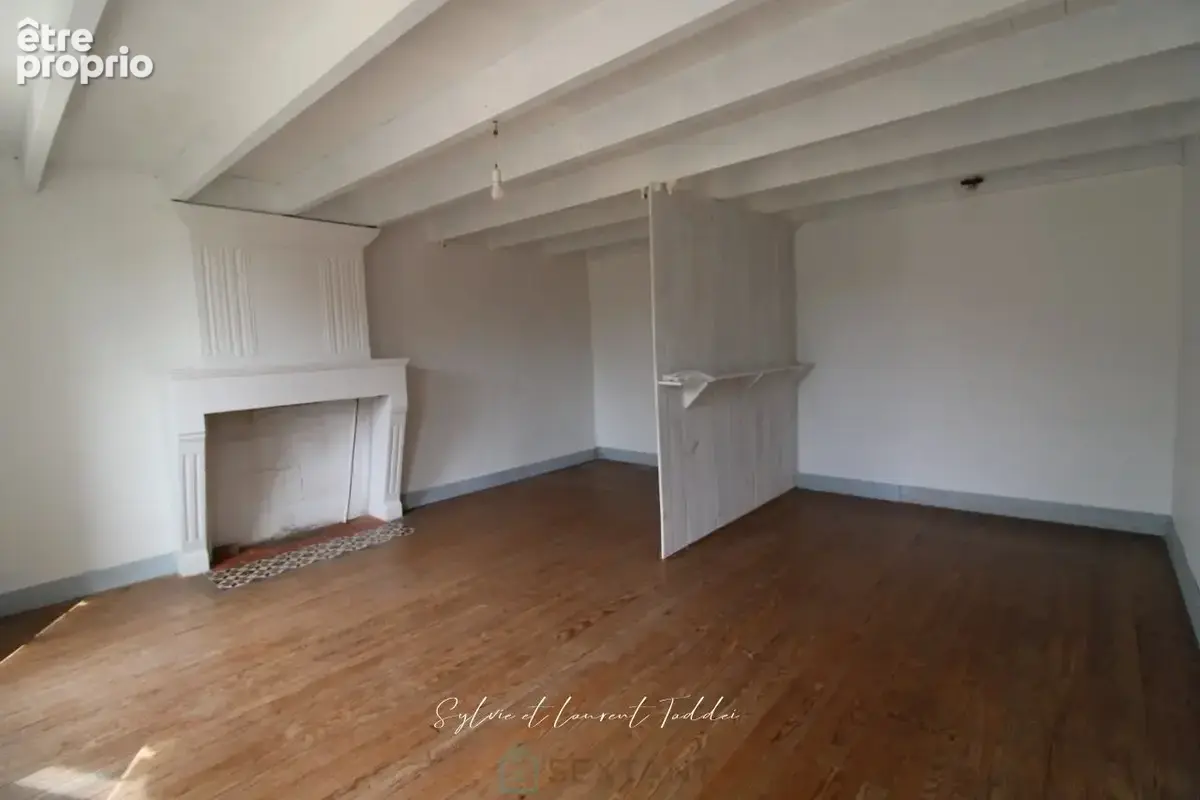 Authentique longere charentaise avec dependances, grand terrain et terrain constructible en option - photo 3