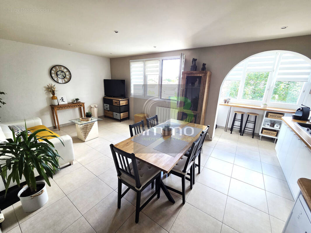 Appartement à CHAMPIGNY-SUR-MARNE