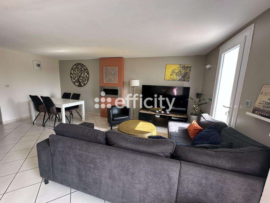 Maison à MONTATAIRE