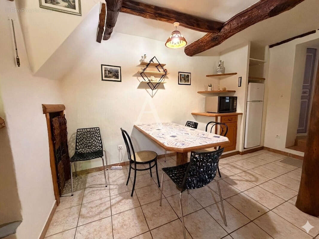 Maison à VINON-SUR-VERDON